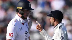 شبھمن گل کی انگشت نمائی کی حرکت کو انگلینڈ میں پسند نہیں کیا گیا 