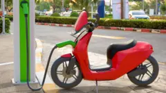 மின்சார வாகனங்களின் எதிர்காலத்தையே மாற்றக்கூடிய இந்திய விஞ்ஞானிகளின் சிறு கண்டுபிடிப்பு