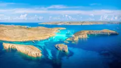 Lagoa Azul de Comino