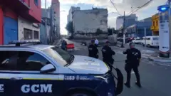 GCM faz ronda na Rua dos Protestantes.