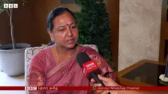 கேப்டன் களத்தில் இறங்கி உழைத்தவர், விஜய் இப்போதுதான் வந்துள்ளார்' - பிரேமலதா பேட்டி