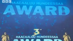 Loogoo Badhaasa Haacaaluu Hundeessaa
