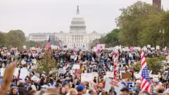 Milhares se juntaram a um protesto na capital Washington