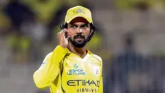 చెన్నై సూపర్ కింగ్స్ వరుసగా మూడోసారి ప్లే ఆఫ్స్ రౌండ్‌కు చేరుకోలేకపోయింది