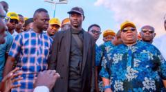 Adeleke pàṣẹ kí àtúnṣe bẹ̀rẹ̀ lórí afárá tó bẹ̀rẹ̀ sí ń yẹ̀ lẹ́yìn ọ̀sẹ̀ mẹ́ta tí wọ́n ṣi nílùú Osogbo