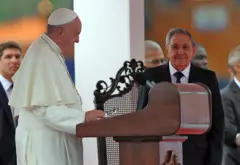 Papa Francisco e Raul Castro