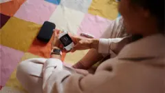 ዘመናዊ በደም ውስጥ ያለ የስኳር መጠን መለኪያ  