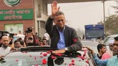 কারামুক্তির পর বিএনপি নেতা আমীর খসরু মাহমুদ চৌধুরী