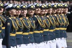 Москавадагы параддан бир көрүнүш