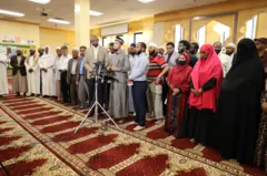 Muslimiinta ayaa ka carooday dhacdadan