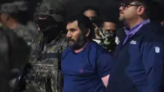 Momento del traslado de alias "Fito"