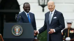 Pireezidant Wiiliyaam Ruutoo fi Pireezidant Joo Baayien