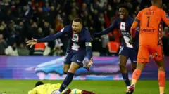 Mbappe ni we afise umuhigo wo kwinjiriza ibitego vyinshi PSG, akaba amaze kwinjiza 244.