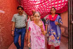 કડી વીસાવદર પેટાચૂંટણી, ભાજપ કૉંગ્રેસ અને આમ આદમી પાર્ટી વચ્ચે ચૂંટણીજંગ, ગોપાલ ઇટાલિયા, કિરીટ પટેલ, નીતિન રાણપરિયા, ગુજરાતનું રાજકારણ, બીબીસી ગુજરાતી 