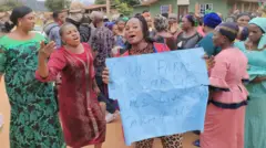 Awọn agbẹ to n fi ẹhonu han