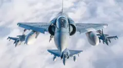 Mirage 2000-5 в польоті, фото, Франція