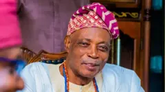 Aworan Oba Adewolu Ladoja