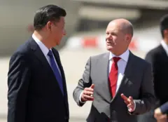 Deutscher Bundeskanzler mit chinesischem Präsidenten