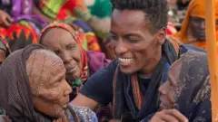 አብነት በቦረና ከሚገኙ እናቶች ጋር