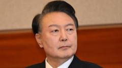 د سوېلي کوریا پخوانی ولسمشر د پوځي قانون نافذولو هڅې له کبله پر عمري بند محکوم شو