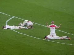 Karşılaşmanın bitiş düdüğüyle Türkiye'nin sevinci