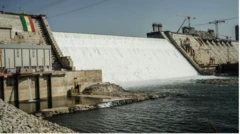 سد النهضة مرفوع عليه العلم الإثيوبي