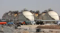 ईरान की इस्फ़ाहन तेल रिफ़ाइनरी