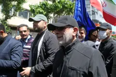 بر اساس گزارش رویترز، آقای قاآنی  ۹ بهمن ماه امسال در فرودگاه بغداد با فرماندهان شبه‌نظامیان عراقی دیدار کرده است، جایی که چهار سال پیش، سلف او، قاسم سلیمانی هنگام خروج از آنجا با حمله پهپادهای آمریکایی کشته شده بود