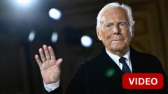 இத்தாலிய ஆடை வடிவமைப்பாளர் ஜியோர்ஜியோ அர்மானி 9