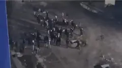 छात्रों ने की तोड़फोड़ और आगज़नी