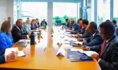 ልኡኽ ኢትዮጵያ ኣብ ዋሽንግተን ምስ ወከልቲ ኣመሪካ ዘተ እናኣኻየደ