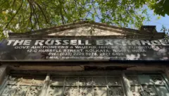 कोलकाता के रसल स्ट्रीट पर मौजूद है 'द रसल एक्सचेंज'