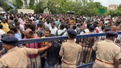 બીબીસી ગુજરાતી અમદાવાદ શાળા મણિનગર ખોખરા વિદ્યાર્થી હત્યા પોલીસ વાલી ક્રાઈમ