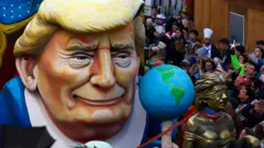 Фігура Трампа на карнавалі в Кельні 3 березня 2025 року