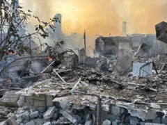 Edificios atacados en Sumy.