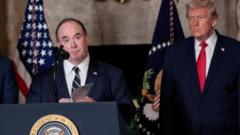 پنتاگون: کناره‌گیری وزیر نیروی دریایی فورا اجرایی می‌شود