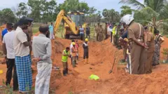 இலங்கை: மர்மம் விலகாத மனித புதைகுழி - முல்லைத்தீவில் என்ன நடக்கிறது?