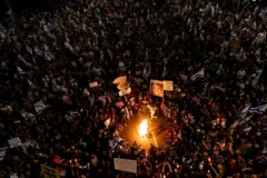 ኣወሃሃድቲ እቲ ኣብ ተልኣቪቭ ዝተኻየደ ተቓውሞ 100 ሽሕ ሰባት ከም ዝተሳተፈ ክገልጹ እንከለዉ፡ ካልኦት ድማ ኣስታት 45 ሽሕ ሰባት ከም ዝተረኽቡ ይሕብሩ።