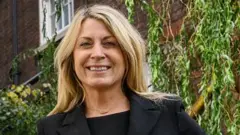 Дебора Тернесс