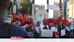 ပါလက်စတိုင်း ညီညွတ်ရေးအတွက် မျှော်လင့်နေကြ