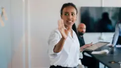 iş dünyası 