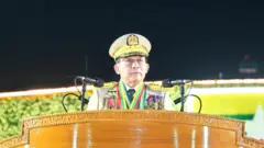 ဗိုလ်ချုပ်မှူးကြီးမင်းအောင်လှိုင်သမ္မတဖြစ်လာ