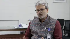 ঢাকা বিশ্ববিদ্যালয়ের প্রক্টর সাইফুদ্দিন আহমেদ