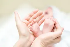 Azərbaycan Azərbaycanda uşaqlar azərbaycanda uşaqpulu Ermənistan Ermənistanda uşaqpulu Yenidoğulan uşaqlara birdəfəlik yardım 