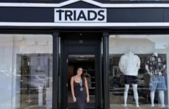 Abigail Donaldson em sua loja, a Triads