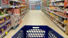 Carrinho em supermercado