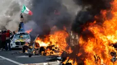 ඇමෙරිකාවේ ලොස් ඇන්ජලීස් නගරයේ උණුසුම් තත්ත්වය තවදුරටත් තීව්‍ර වෙමින් පවතින අතර, සිව් වන දිනටත් විරෝධතා පැවැත්වේ.