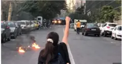 Aworan Obinrin to fẹhonuhan lorilẹede Iran