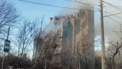 Спасатели опубликовали фото частично разрушенного дома в Тернополе