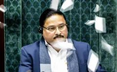 संसदेतील गदारोळ.